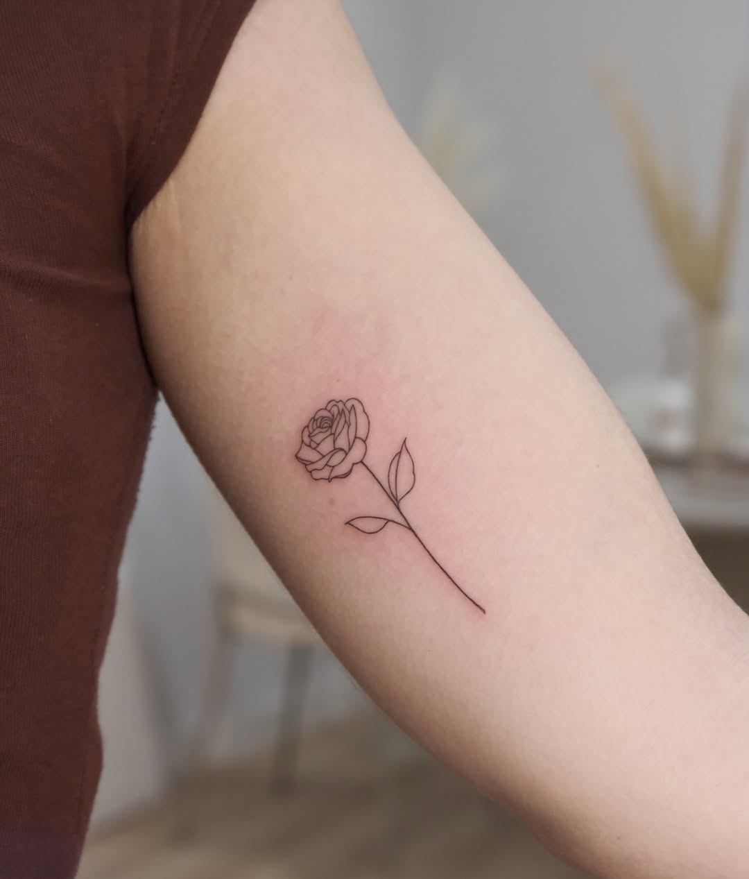 Fineline floral tattoo